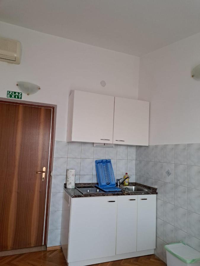 Apartments Garac Дугі-Рат Екстер'єр фото
