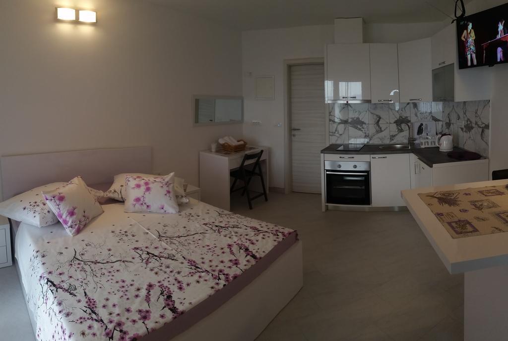 Apartments Garac Дугі-Рат Екстер'єр фото