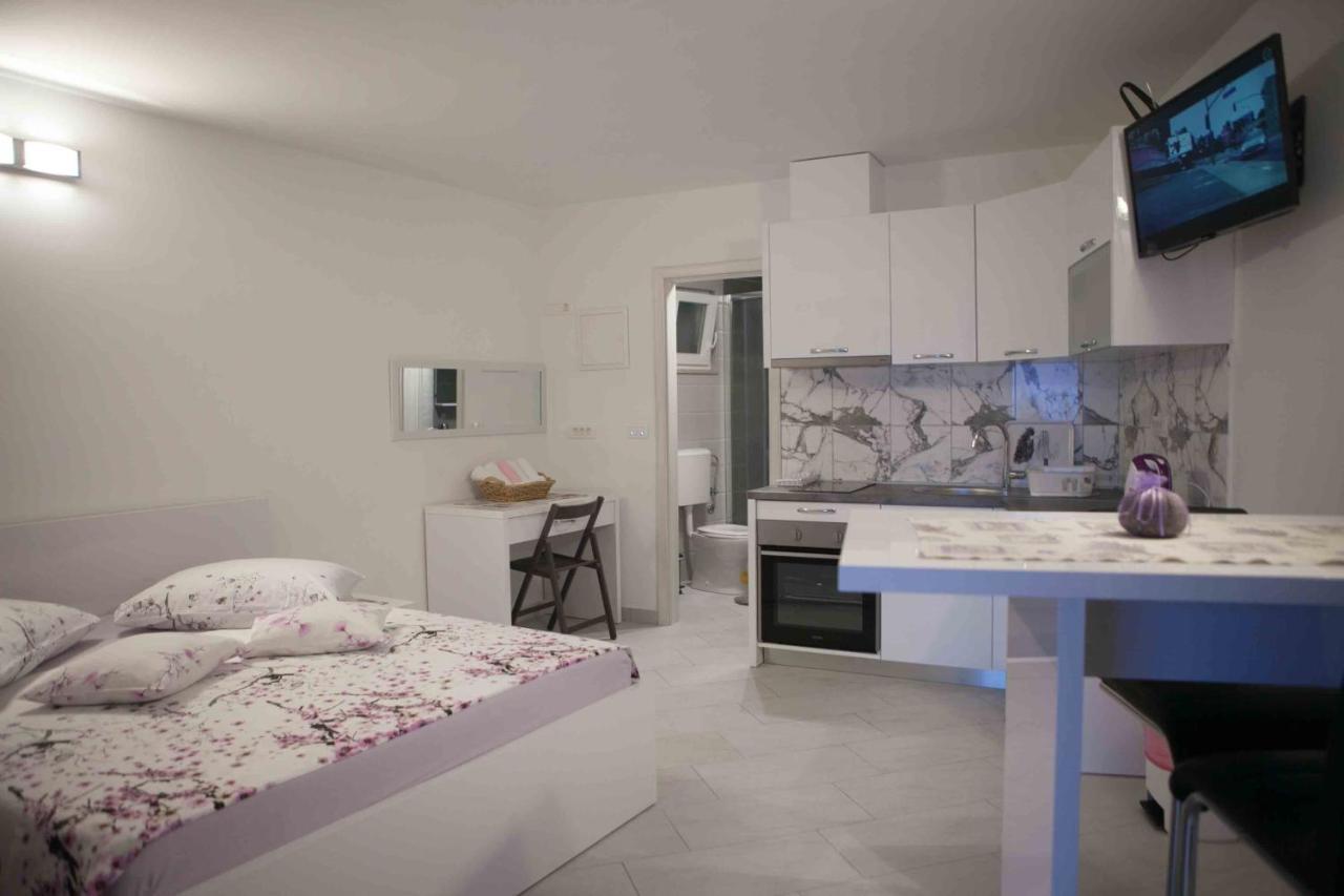 Apartments Garac Дугі-Рат Екстер'єр фото